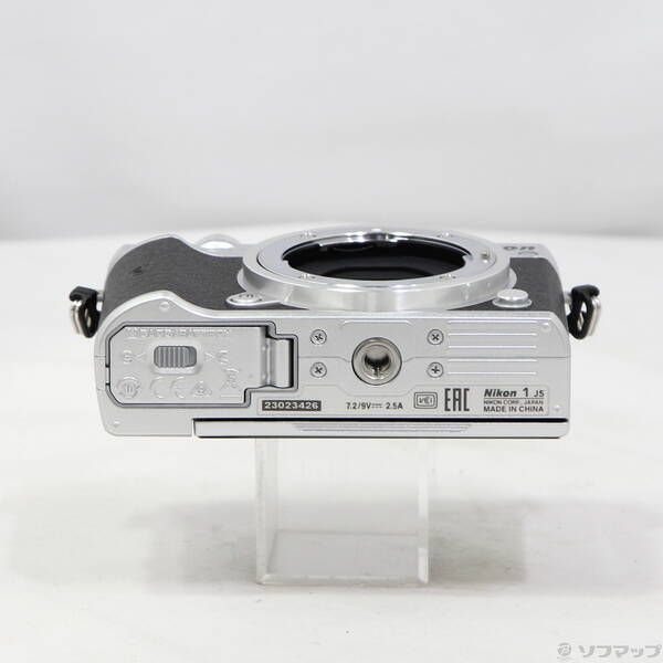中古品〕 Nikon 1 J5 ボディ (2081万画素／シルバー)【262】 - メルカリ