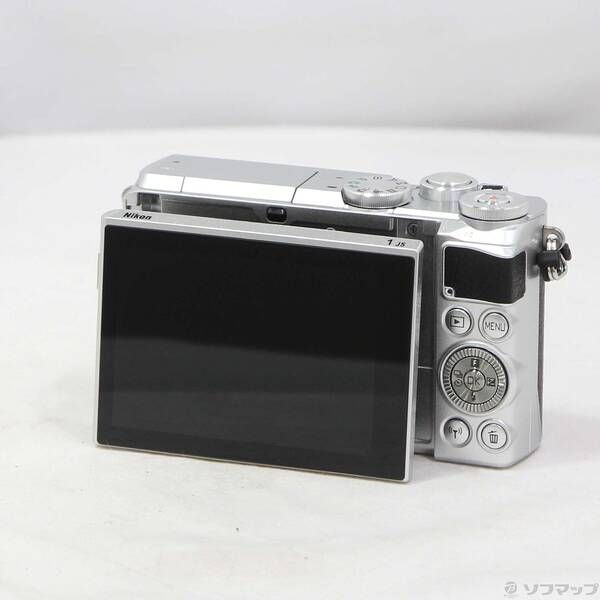 中古品〕 Nikon 1 J5 ボディ (2081万画素／シルバー)【262】 - メルカリ