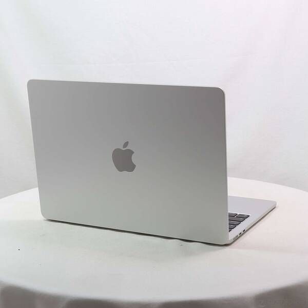 中古美品☆Apple MacBookAir Mid2022 MLY13J/A 中古品〕 MacBook Air 13.6-inch Mid-2022 MLY33J／A Apple M2 8コア