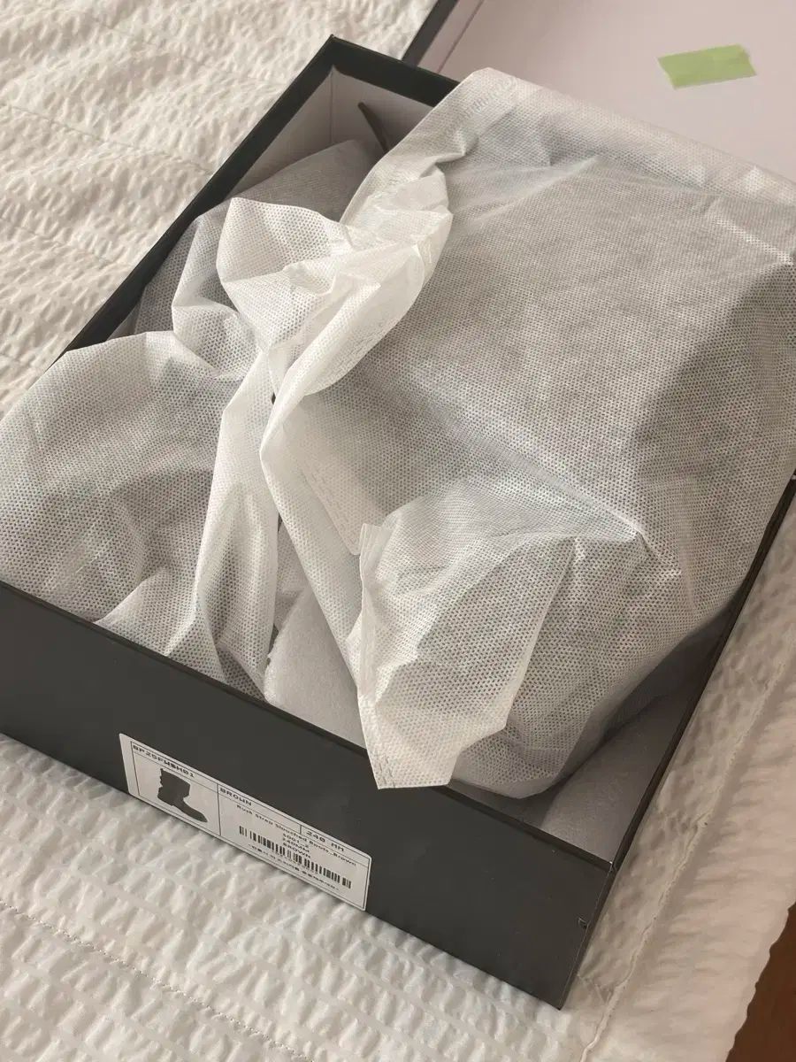 ブラックファーパープル ラスク ストラップ スラウチブーツ ブラウン 240 mm