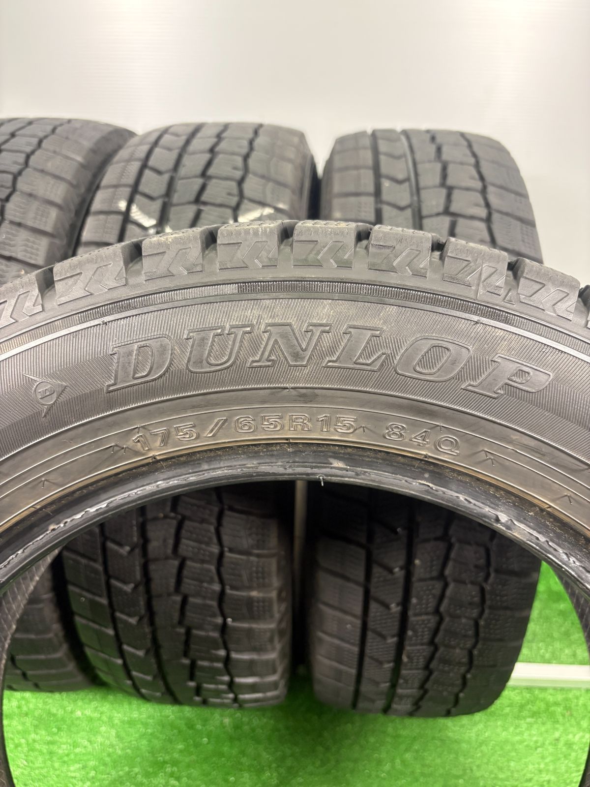 送料無料☆175/65R15 ダンロップ WM02 2020年製 4本 冬 タイヤ