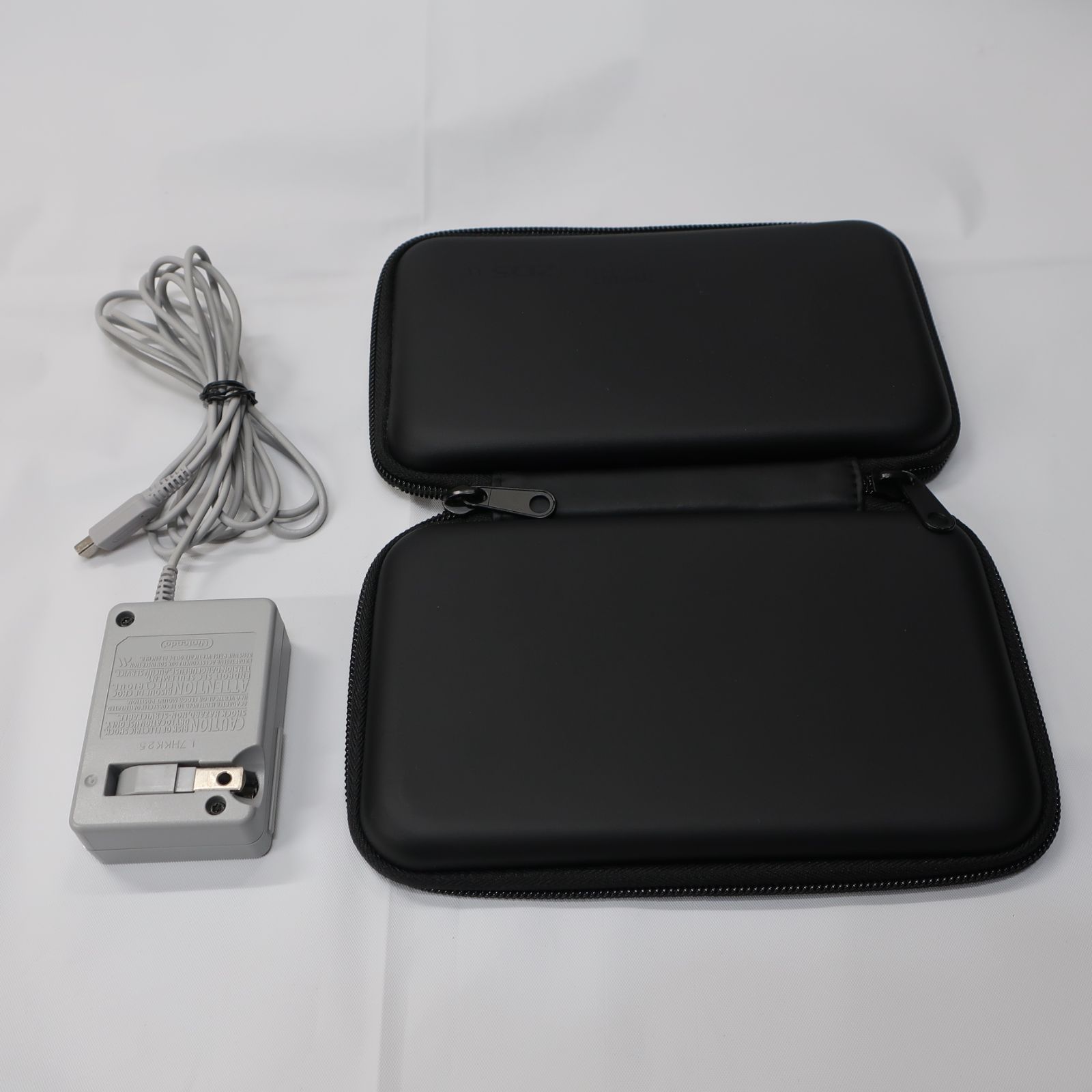 LL ブラック×ターコイズ