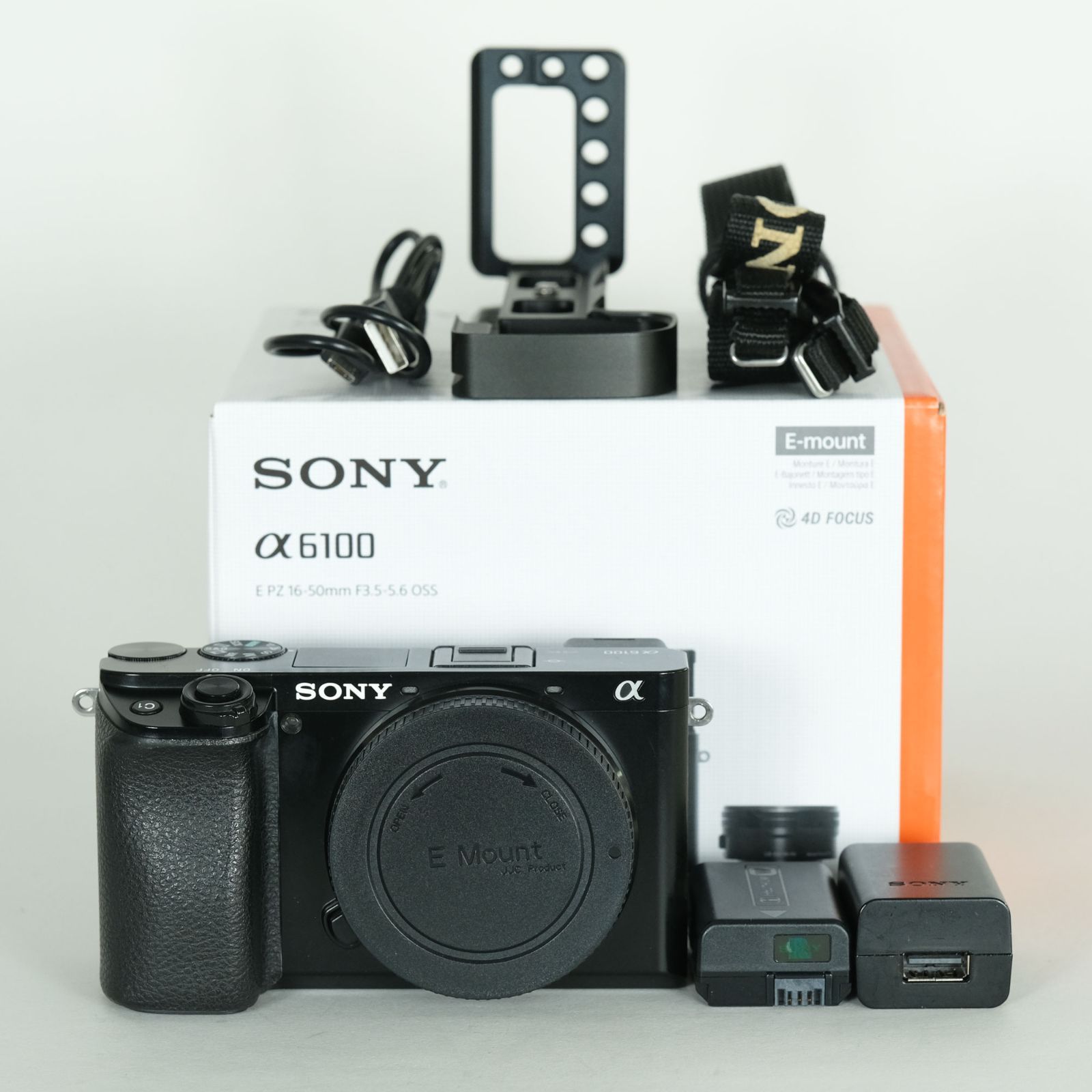 シャッター数27 960回 L型ブラケット付 SONY α6100 ILCE 6100 ボディ ブラック Eマウント