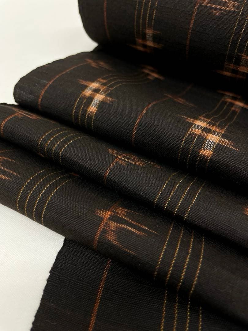 本場久米島紬 草木染 泥染 手織 反物 正絹 本場久米島紬】 特選草木泥染め手織り紬 ≪御仕立て上がり・中古美品