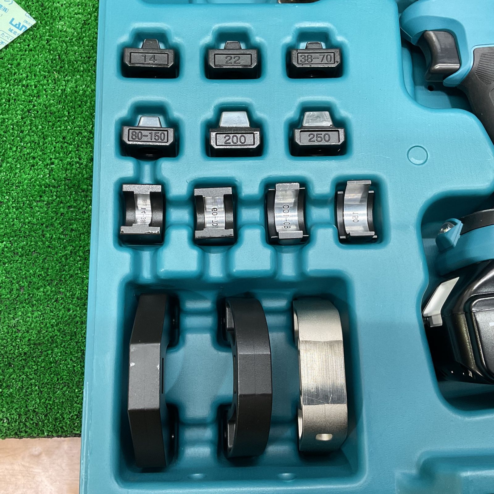 マキタ makita コードレス圧着機