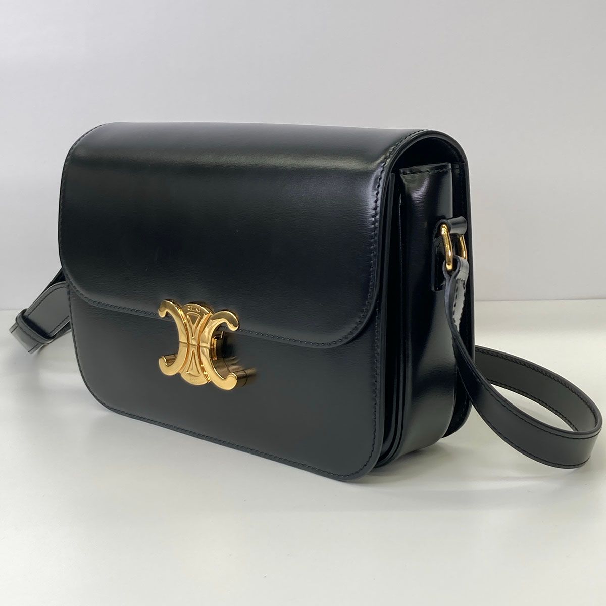 CELINE セリーヌ トリヨンティーン ショルダーバッグ レザー ブラック レディース