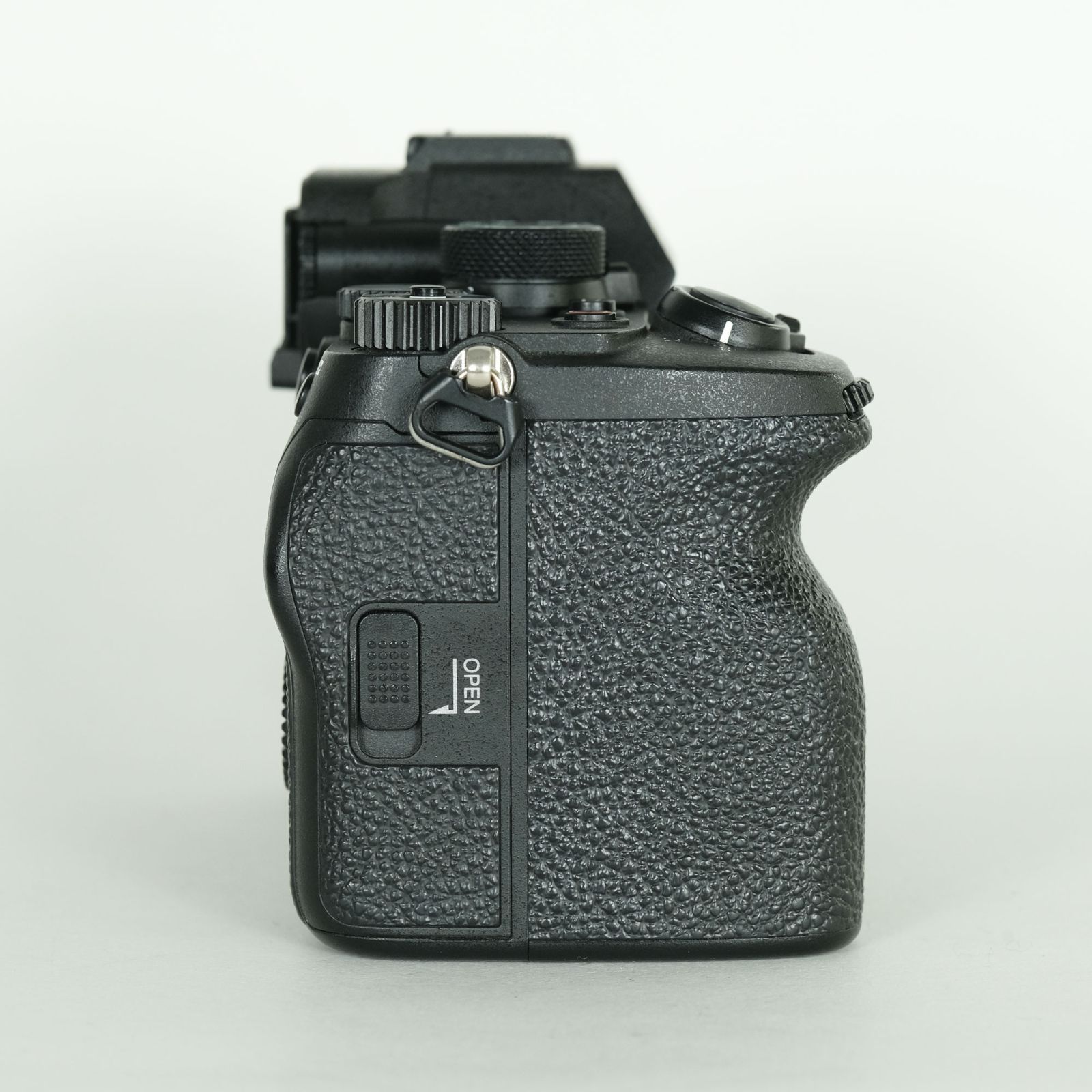 美品 | シャッター数16,960回] SONY α7 IV（ILCE-7M4） [ボディ