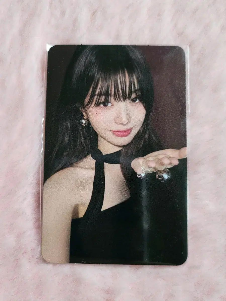 IVE（アイヴ）ワールドツアー MD 7万円 特典 トレカ 特典 フォトカード