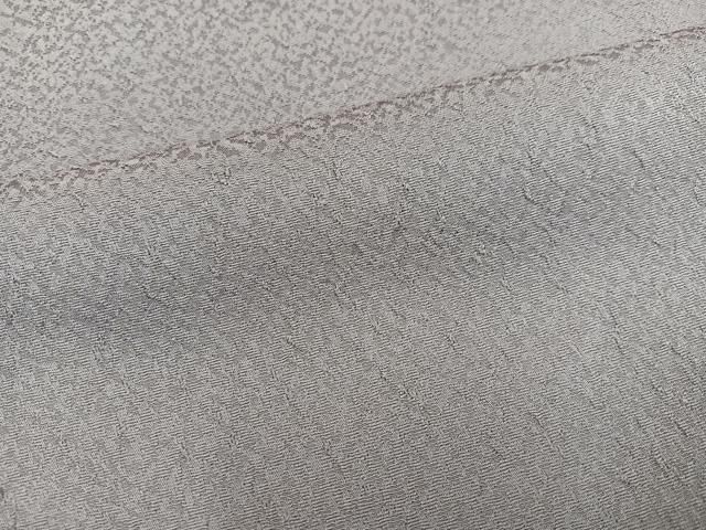 上質な色無地 薄色