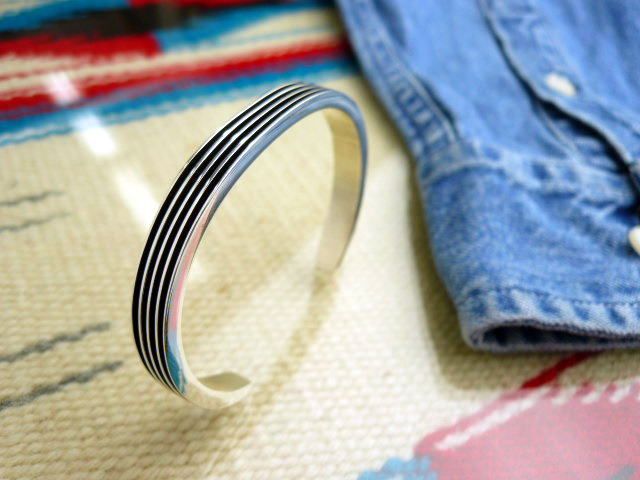 ナバホ 02-0150 Francis Jones 故フランシス・ジョーンズ作 エッジ