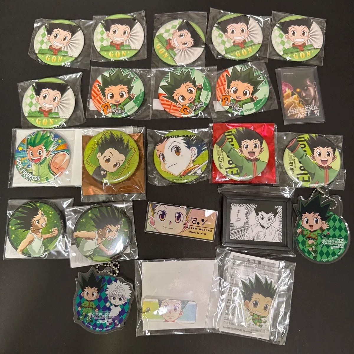 HUNTER×HUNTER ゴン=フリークス 缶バッジ アクリルキーホルダー