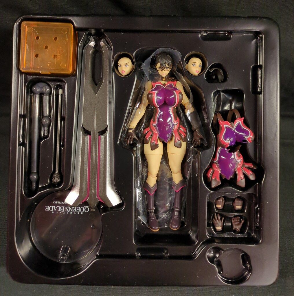 海洋堂 リボルテック/クイーンズブレイド 武器屋カトレア 009 - メルカリ