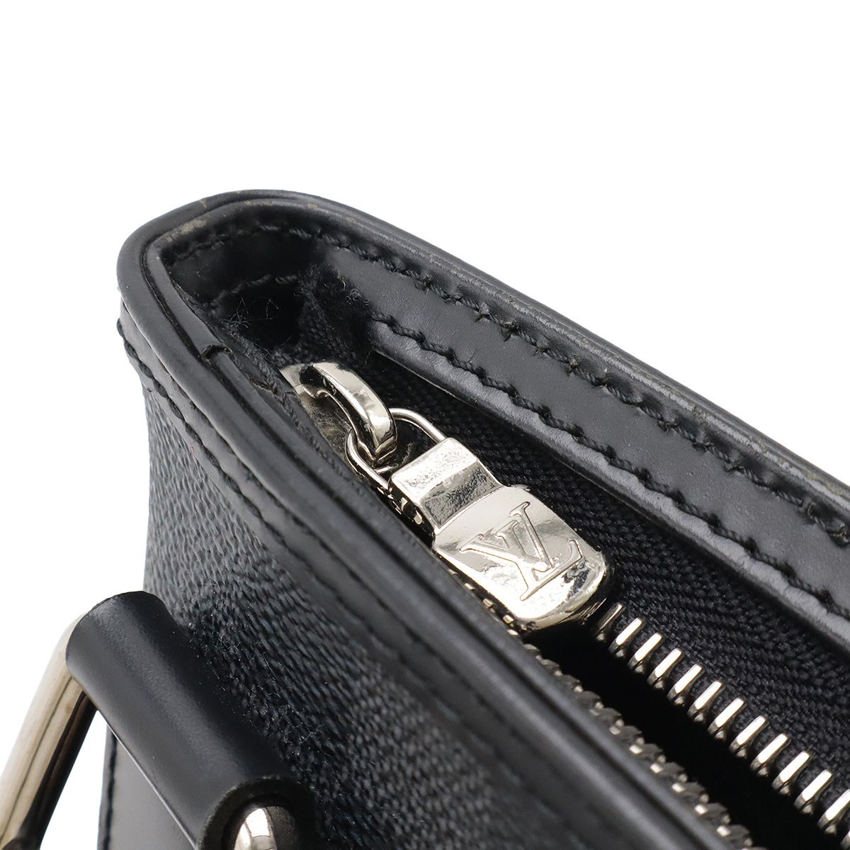 LOUIS VUITTON ルイ ヴィトン ダミエグラフィット トマス ショルダー