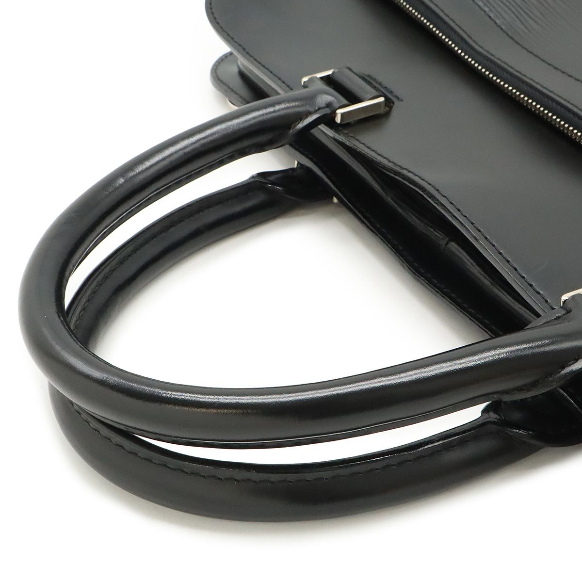 LOUIS VUITTON ルイ ヴィトン エピ バサーノMM ビジネスバッグ