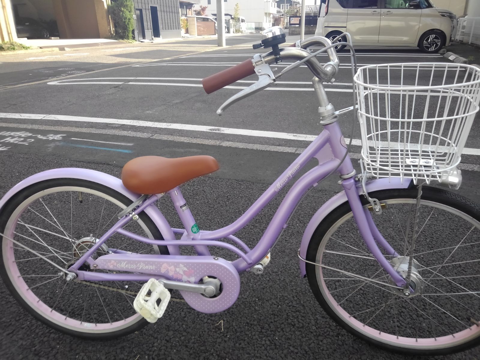 名古屋市昭和区 子供自転車３８５０ 前後タイヤ 20インチ ギヤなし LEDオートライト 身長１１２㎝前後