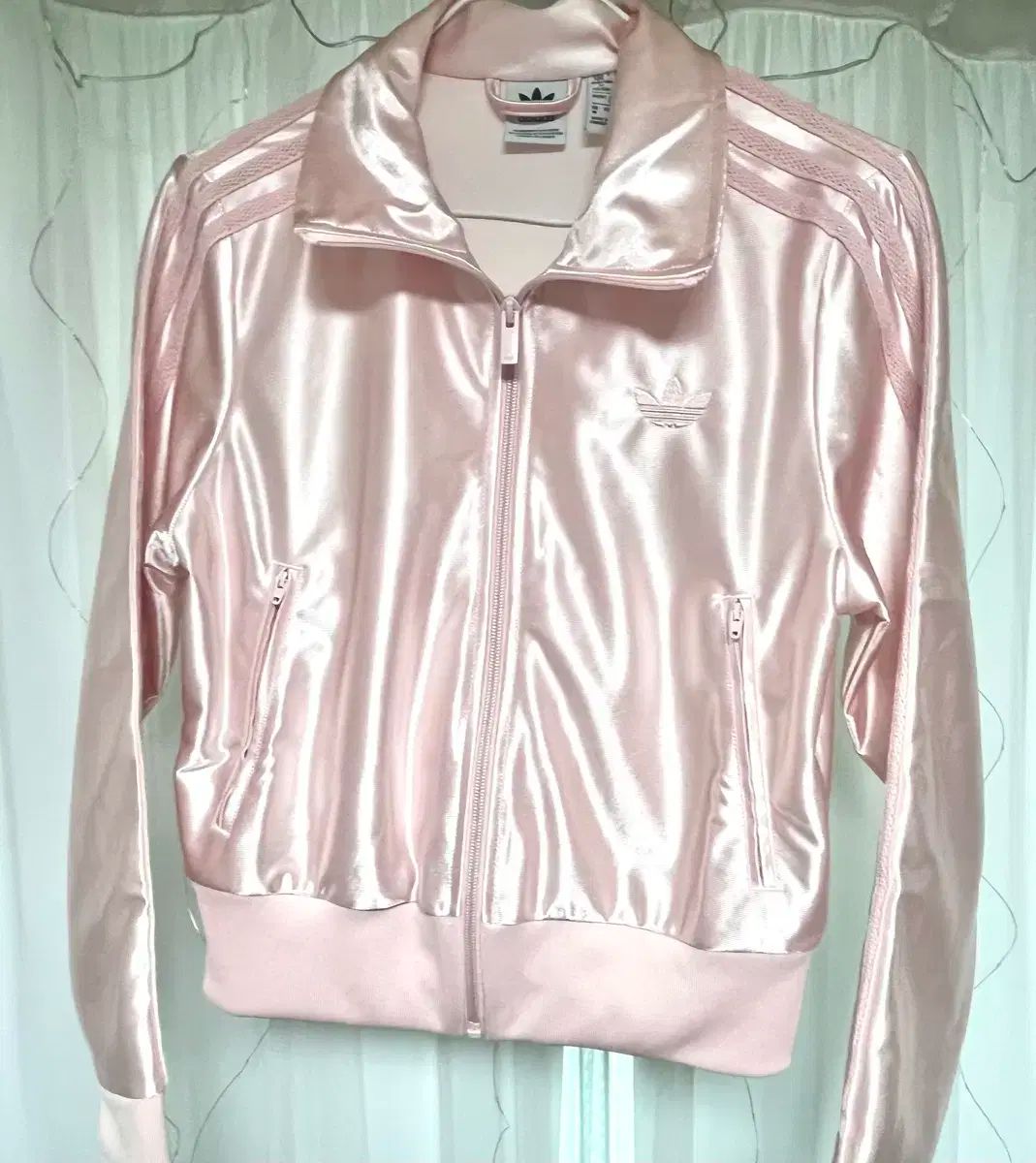 アディダス ファイヤーバード フィッテッド トラックジャージ ジャージ サンディピンク m