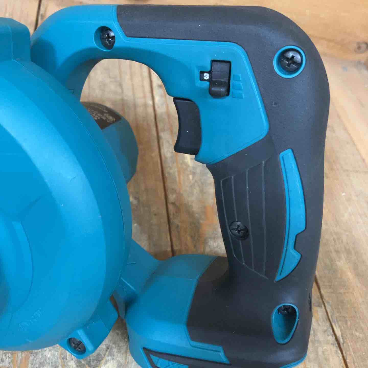 動作良好 マキタ makita コードレスブロワ UB 185 DZ