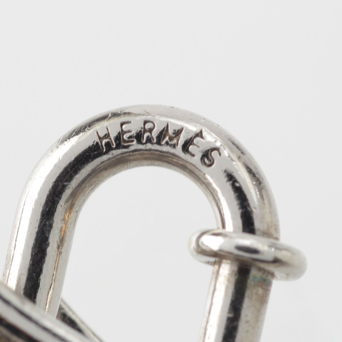 エルメス GP ペガサス チャーム カデナ シルバー【中古】 - メルカリ