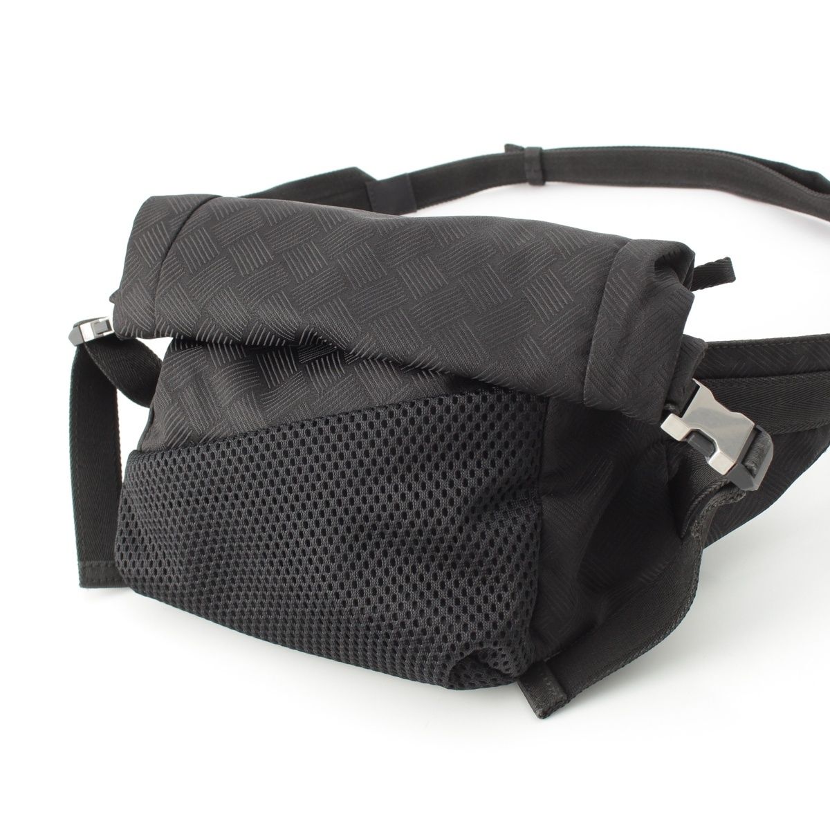 ボッテガヴェネタ ナイロン メッシュ ウエストポーチ ボディバッグ ブラック