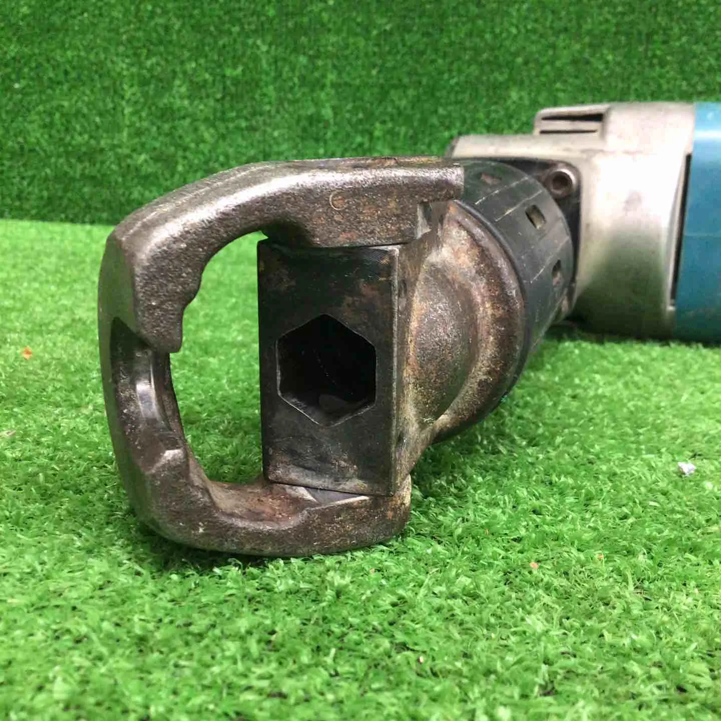 自転車 【品】 マキタ/makita 電動ハンマ HM0810 【鴻巣店】