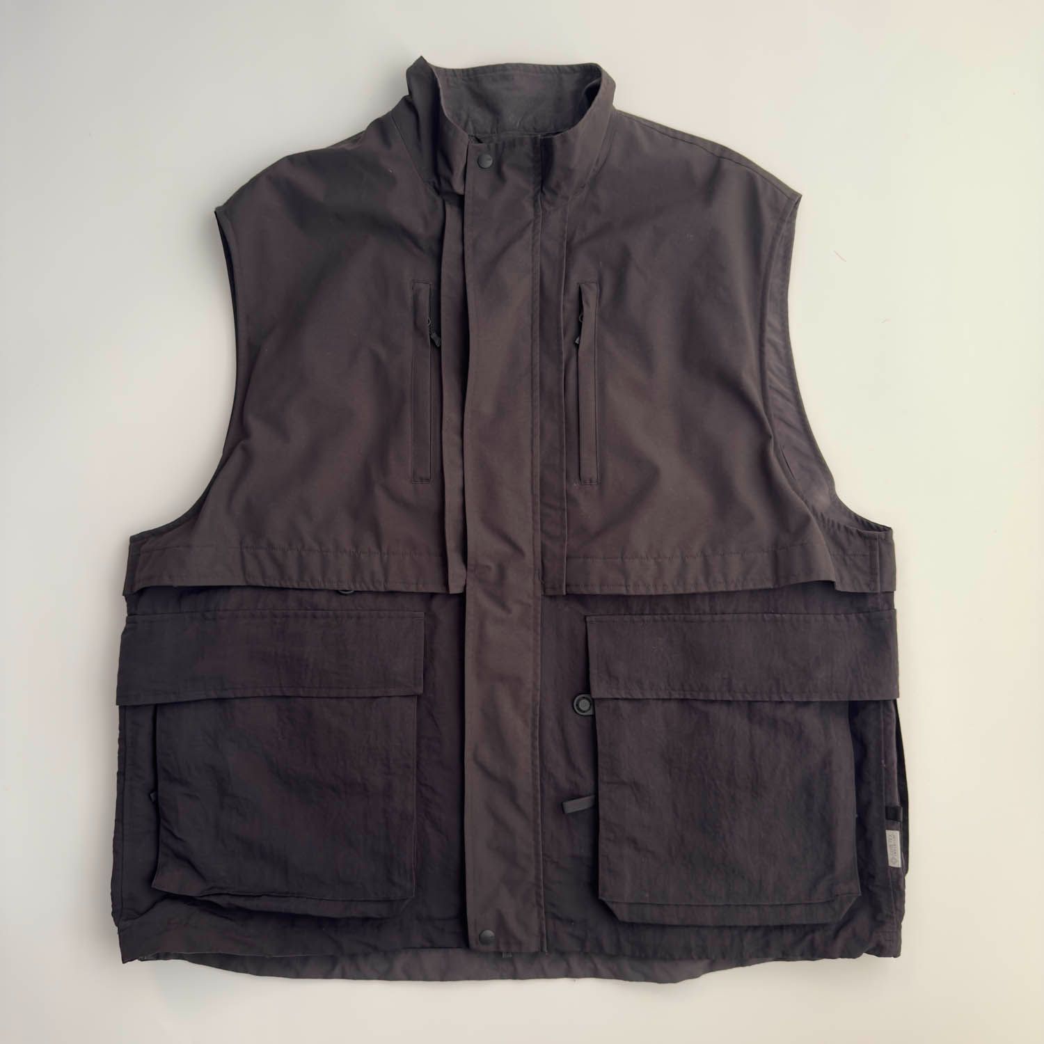 天然素材ウォーターヒヤシンスと布地のシンプルなベンチ 天然素材ウォーターヒヤシンスと布地のシンプルなベンチ セール中