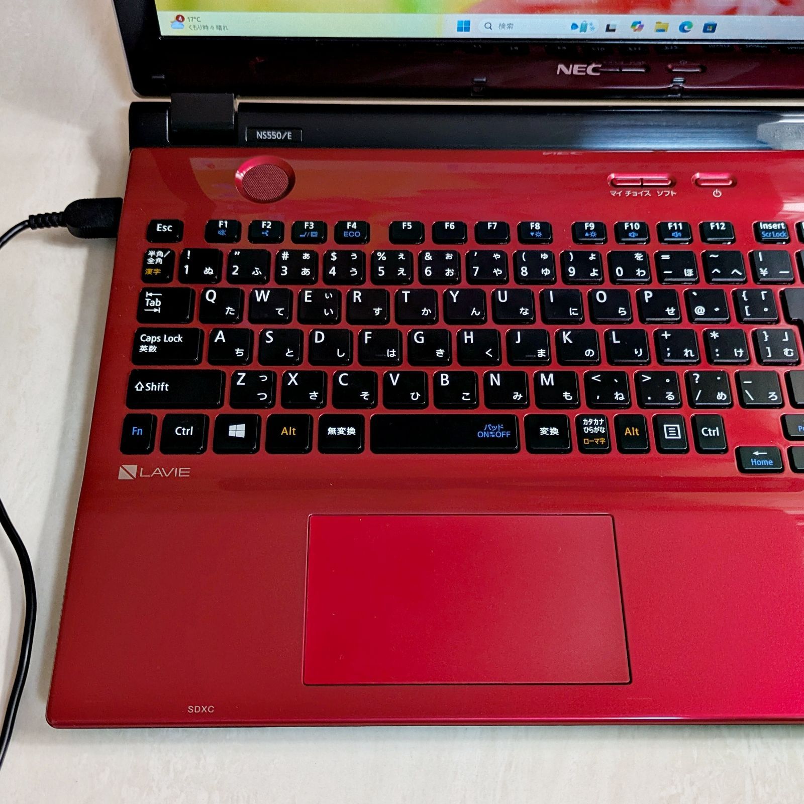 美品☆オフィス付き☆SSD/第7世代Corei3高性能/メモリ8G☆初心者OK