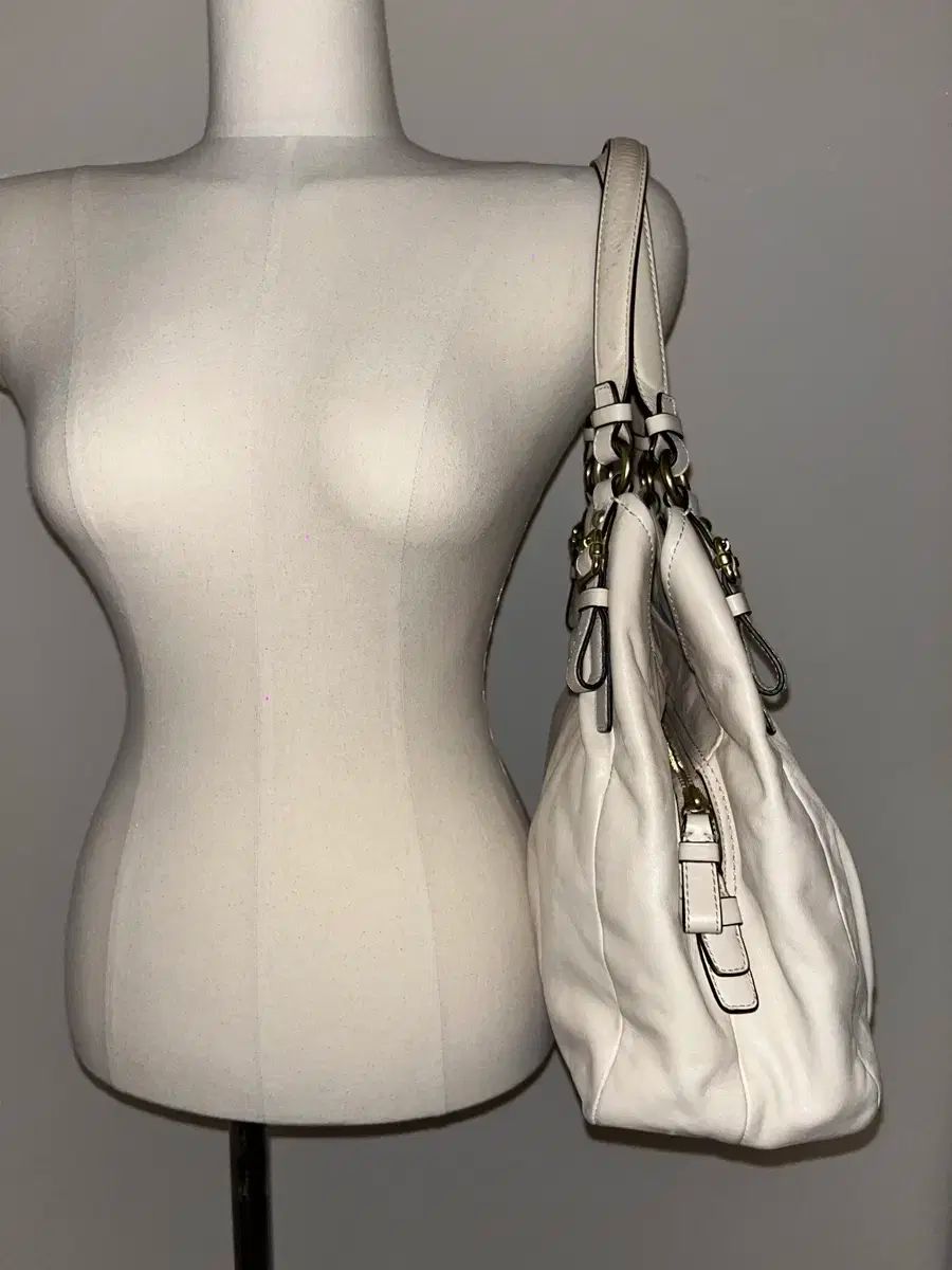 コーチ クリーミィー