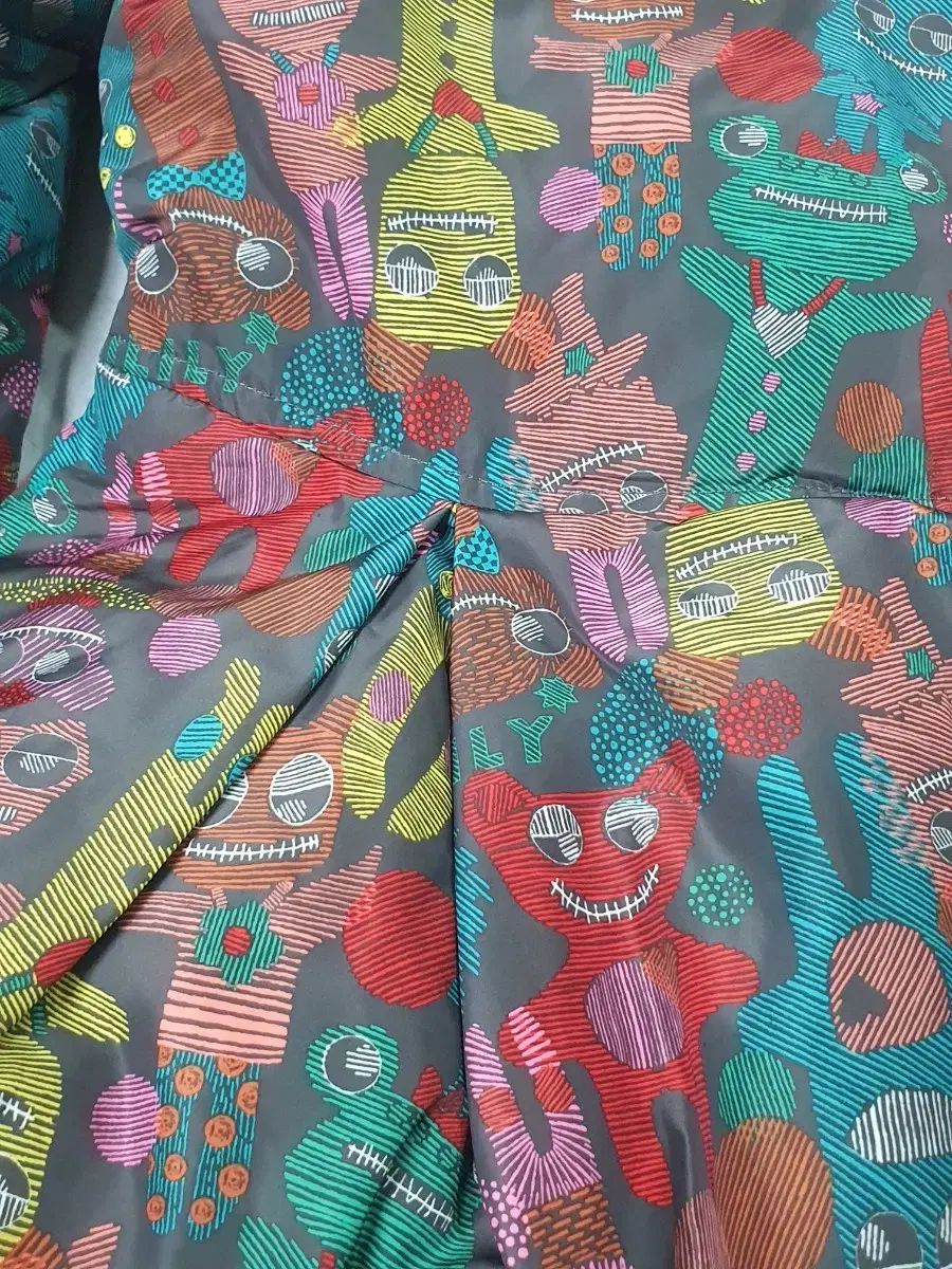 オイリリー ダウンジャケット