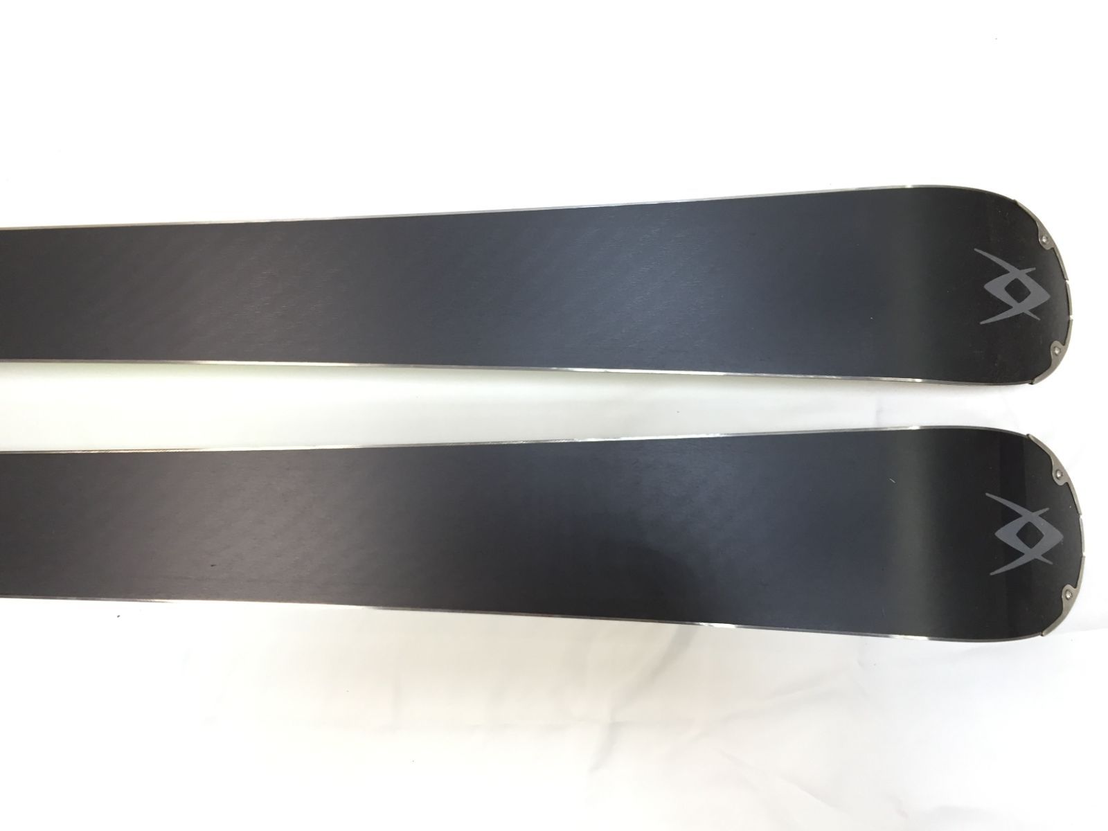 ◆ スキー Volkl Platinum R 166 カービングスキー スキー板 ◇ Volkl Platinum R 166 cm + MARKER motion 4 スライド式