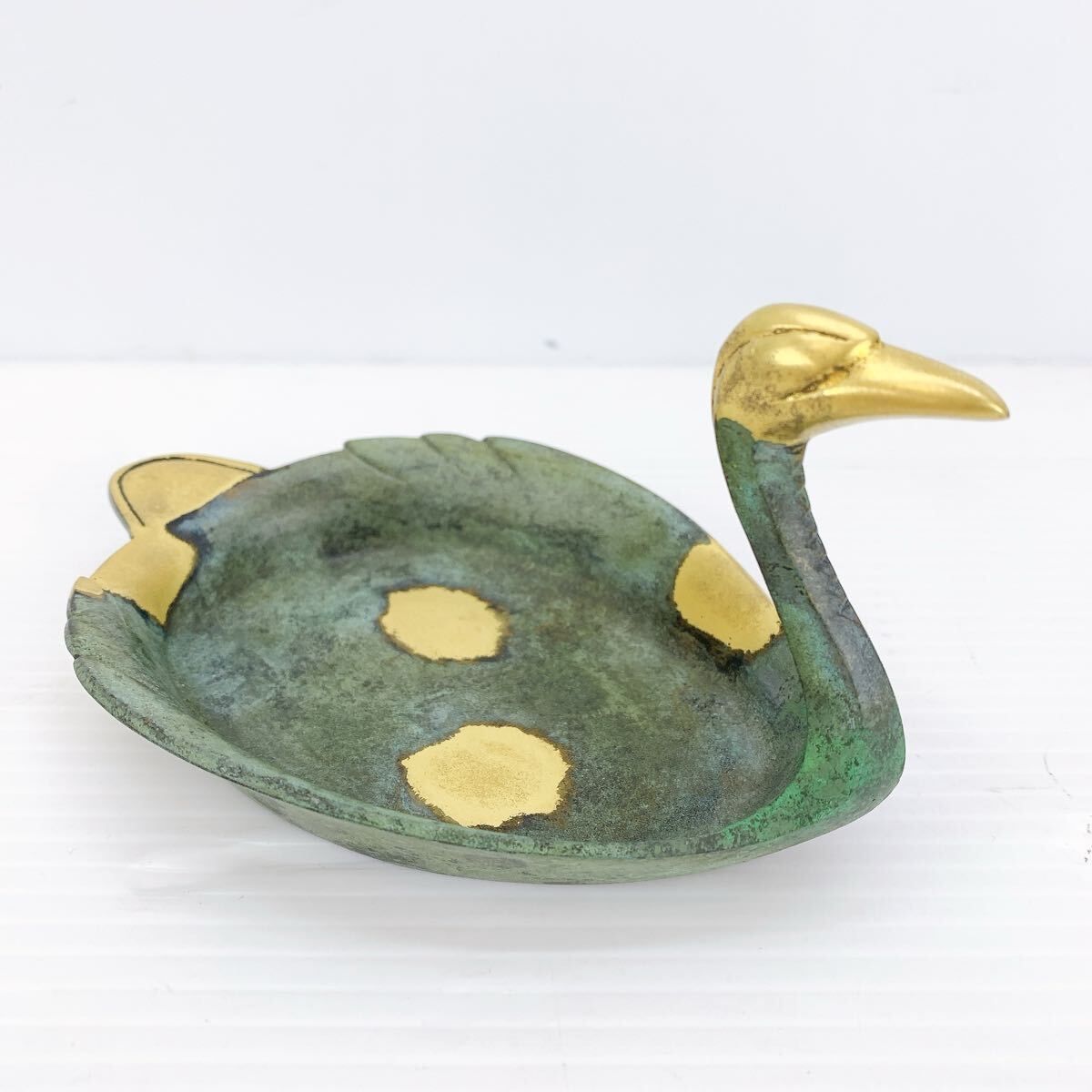 Y-502 四世 泰蔵六 瑞鳥 塗金銅床置 共箱付 置物 金工美術 平安伝統