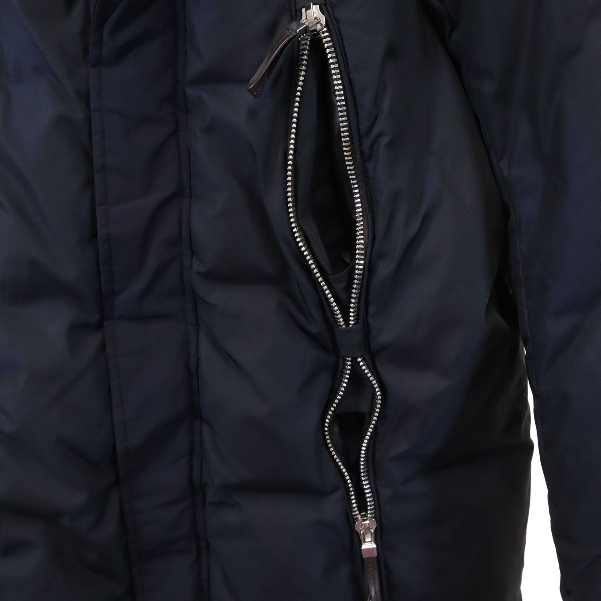 ARMANI EXCHANGE アルマーニエクスチェンジ ダウンコート S ネイビー メンズ ARMANI EXCHANGE アルマーニエクスチェンジ ダウンコート S ネイビー