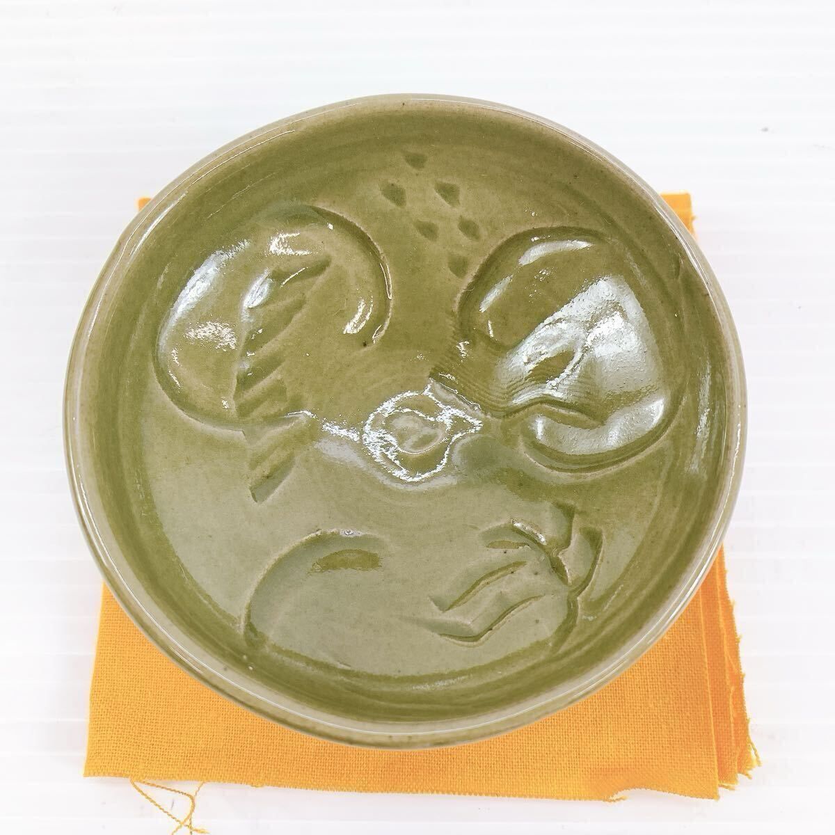 Y-497 中村康平 作 珠光青磁 ぐい呑み 酒器 共箱 栞 共布 付 骨董品