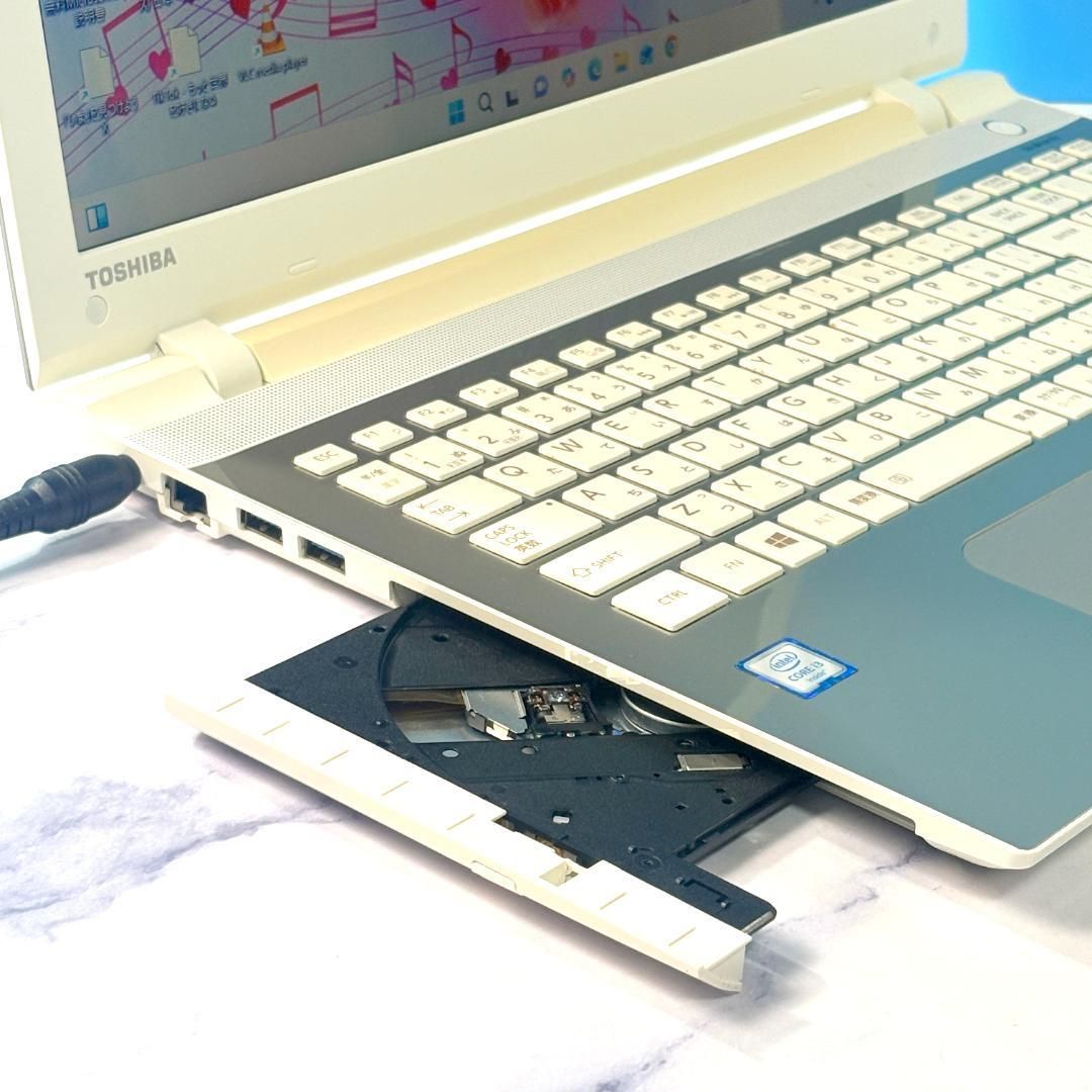 SSD爆速！メモリ8G・カメラ・DVDマルチ・Windows11・ノートパソコン SSD☆カメラ・DVDマルチ・メモリ8GB・Windows11・ノートパソコン