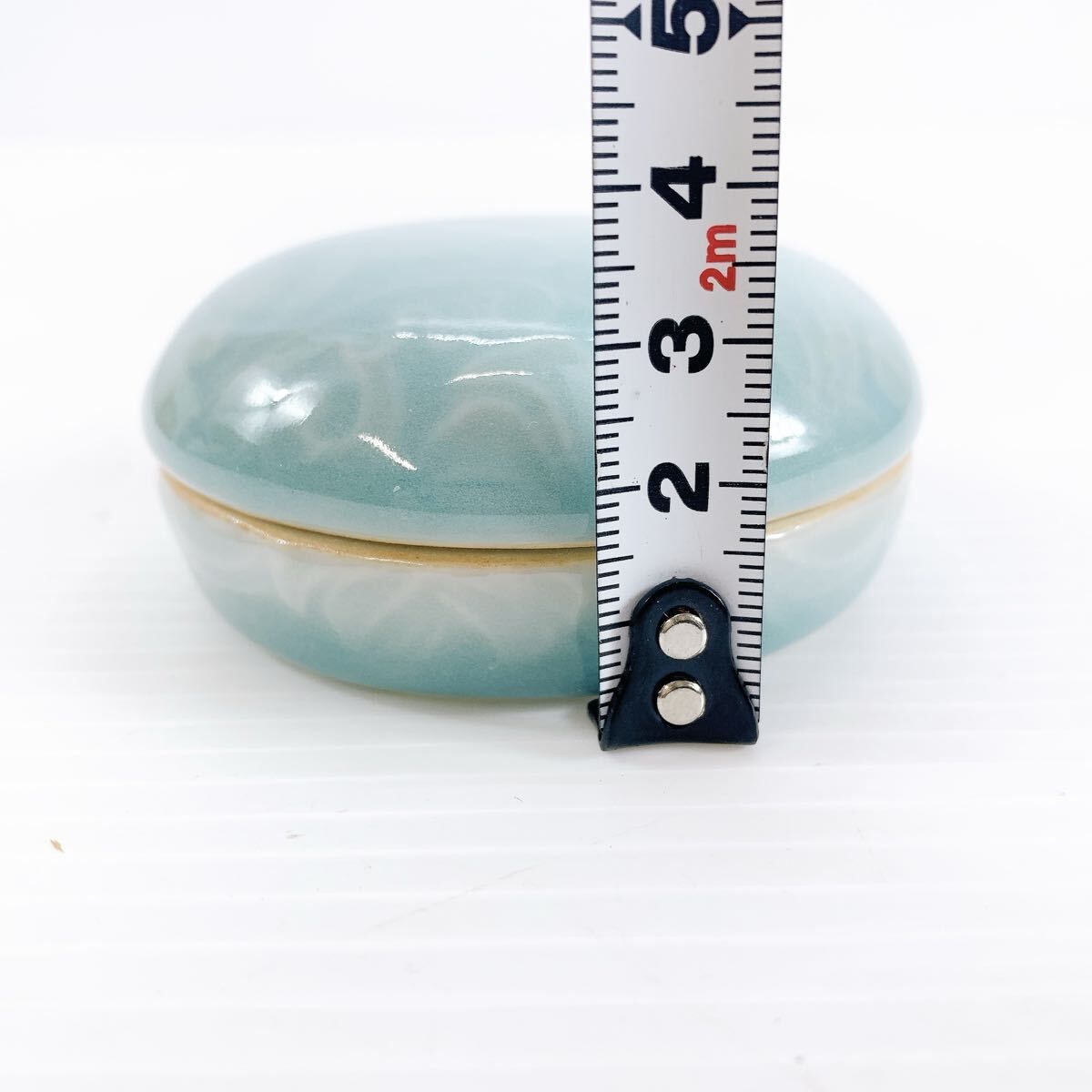 Y-498 小笠原長春 作品 鍋島青磁 青合 香合 茶道具 天然素材 上質青磁