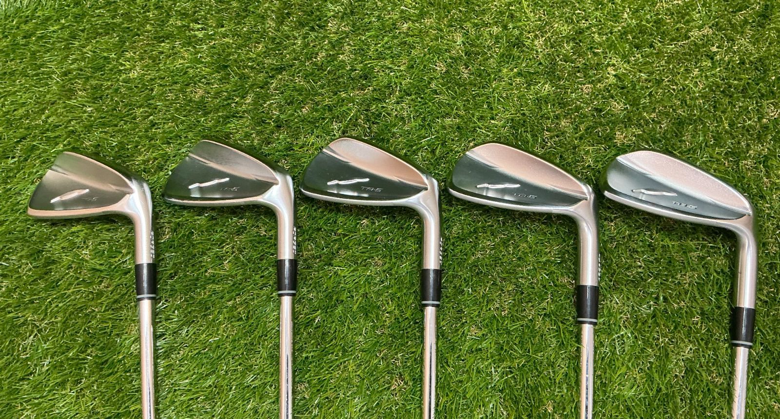 フォーティーンTB 5 ’25 アイアン ＃７ーP A ５本セット MODUS T 110 S