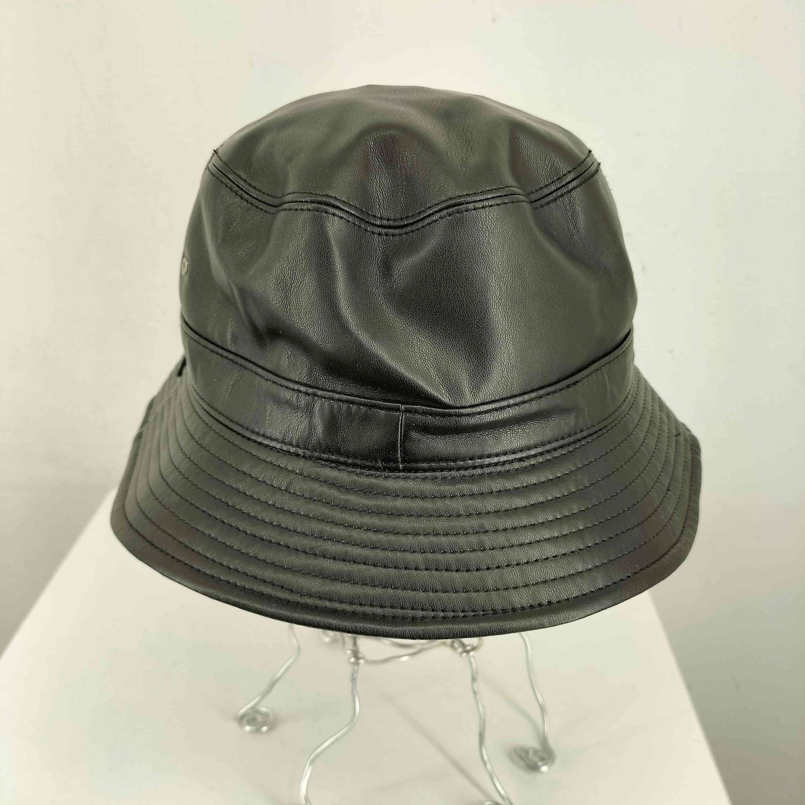 カシラ CA4LA フェイクレザーバケットハット レディース 表記無 - メルカリ