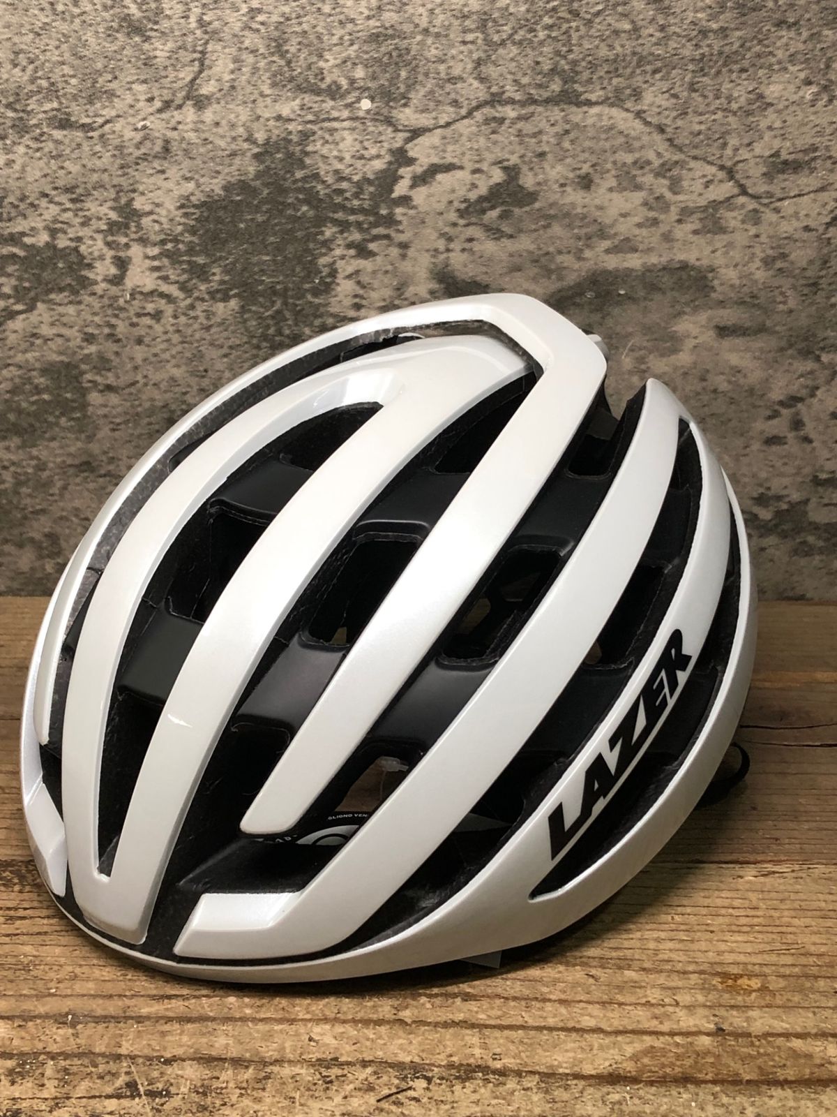 JP 211 レーザー LAZER Z 1 KC AF ヘルメット 白 M 55 59 cm 2025 07製造