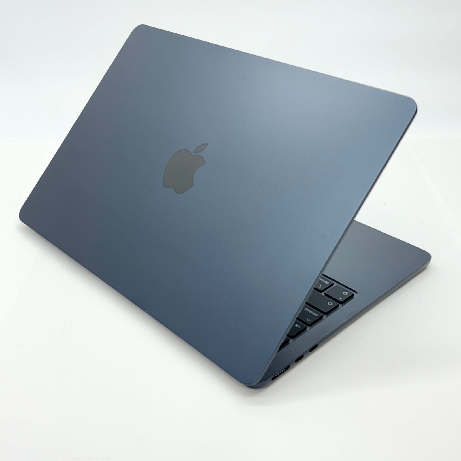 美品 新品同様 Apple MacBook Air MW123J/A M4 2025 16GB SSD 256GB 充