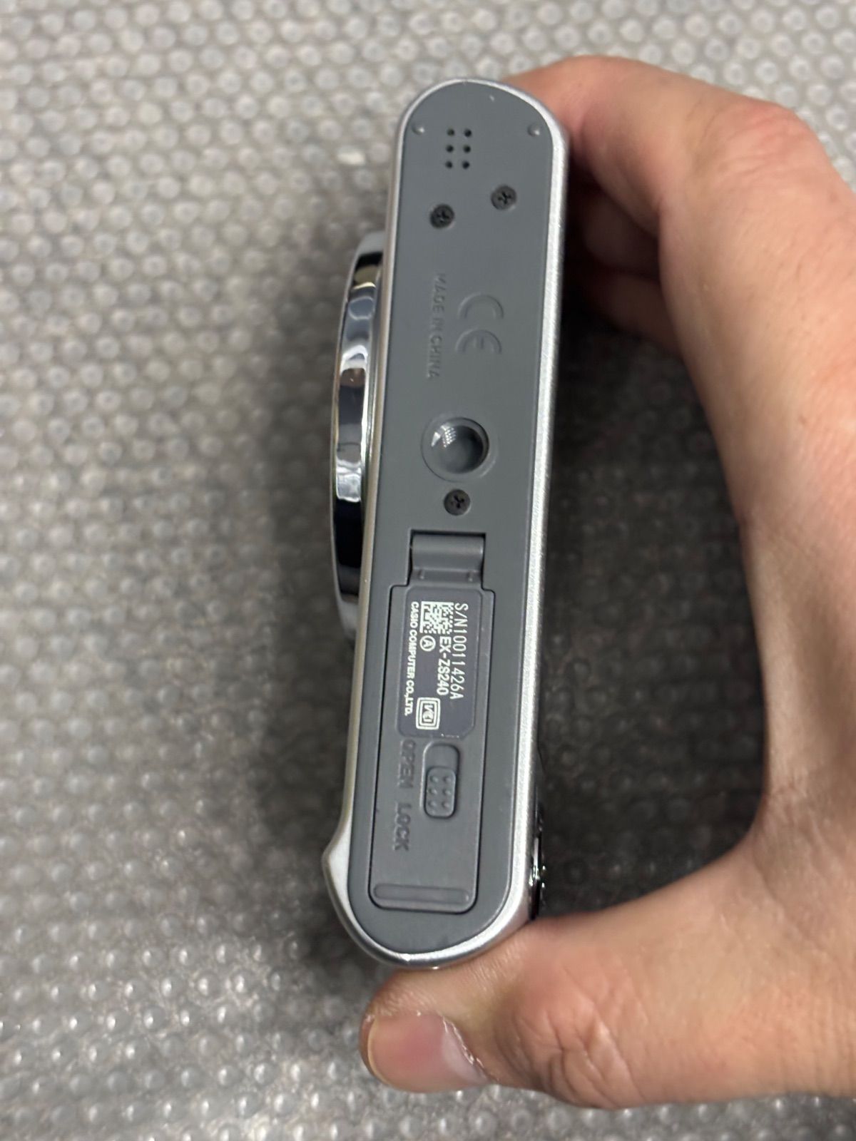 CASIO EXILIM EX-ZS240 11241 - メルカリ