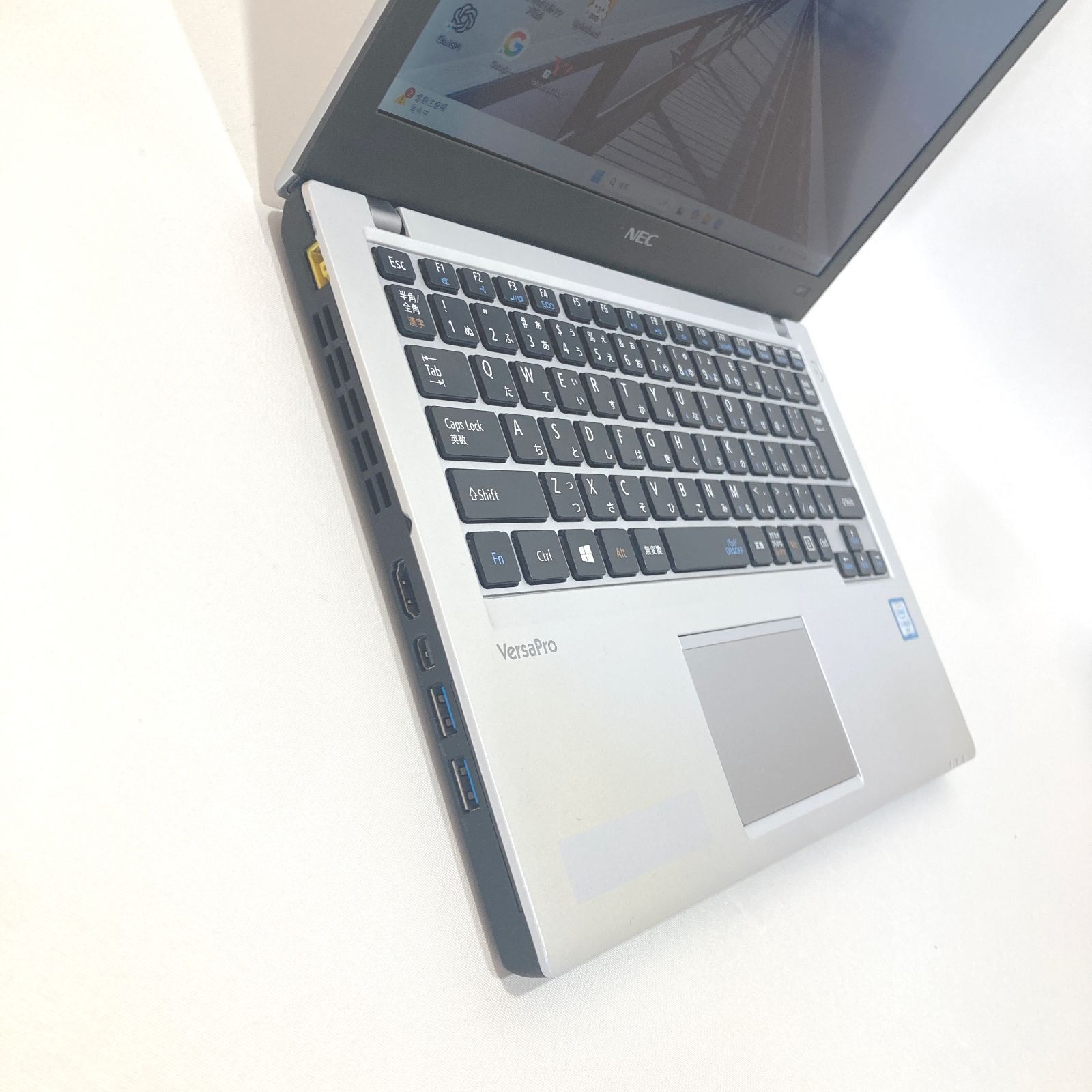 初心者✨快速i5&SSD・軽量◇シルバー◇すぐ使えるノートパソコン◇D397