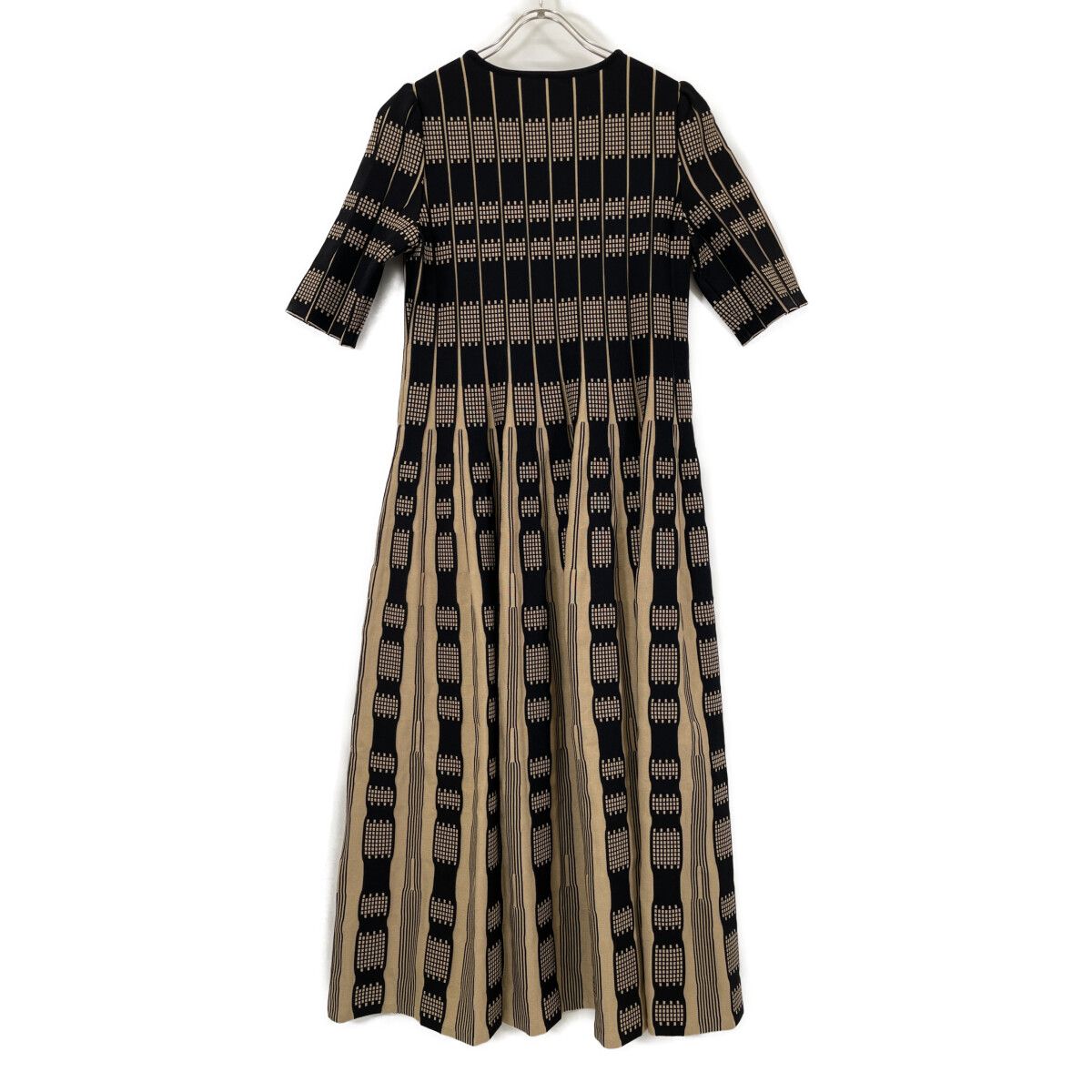 ﾍﾞｰｼﾞｭ ｼﾞｬｶﾞｰﾄﾞﾌﾟﾘｰﾂﾆｯﾄﾜﾝﾋﾟｰｽ