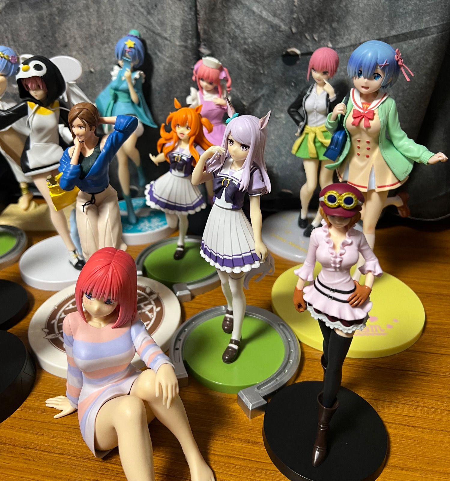 美少女フィギュア まとめ売り 18体 1番くじ プライズ - メルカリ