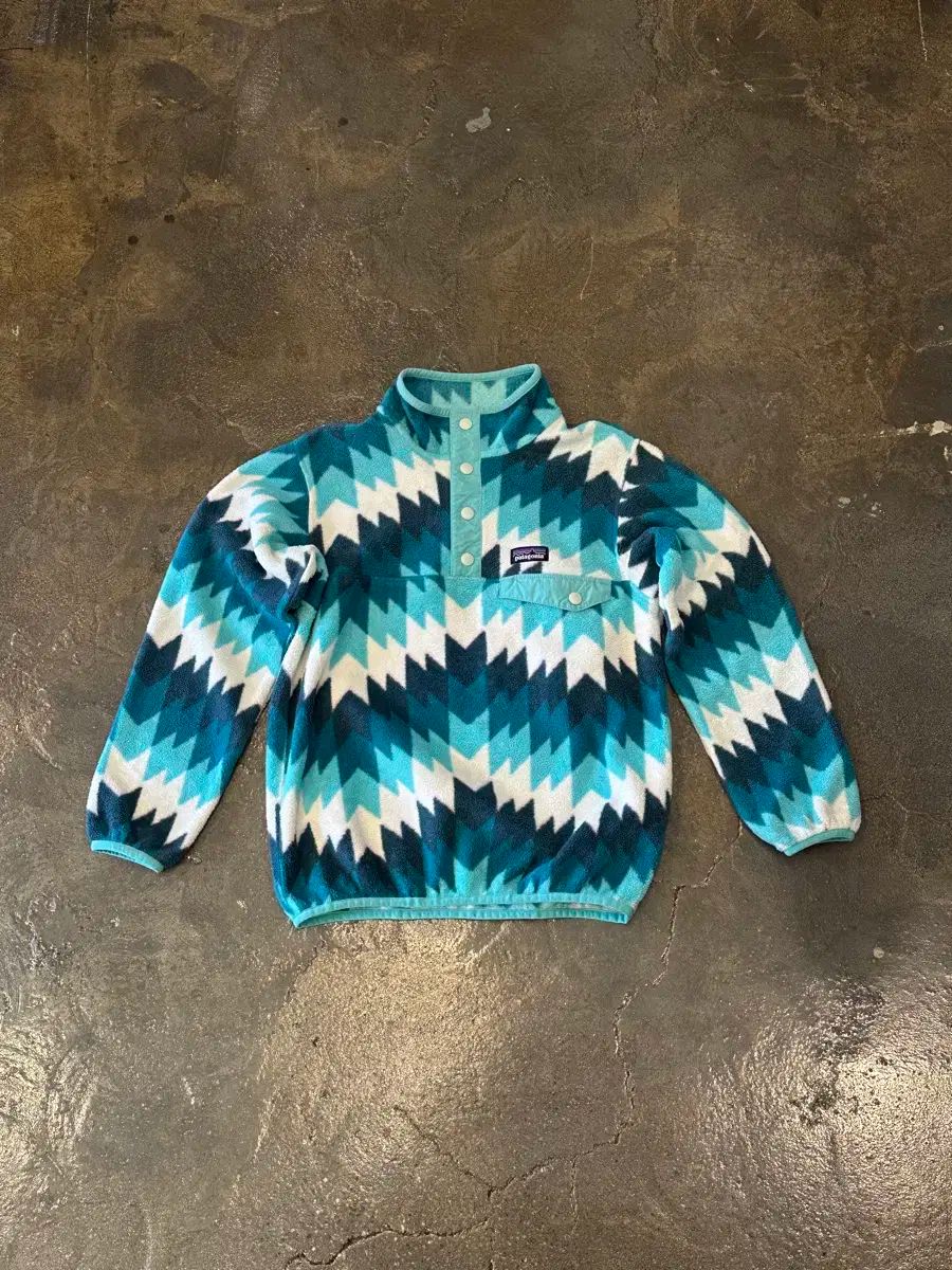 パタゴニア シンチラ スナップT kids 7 8歳