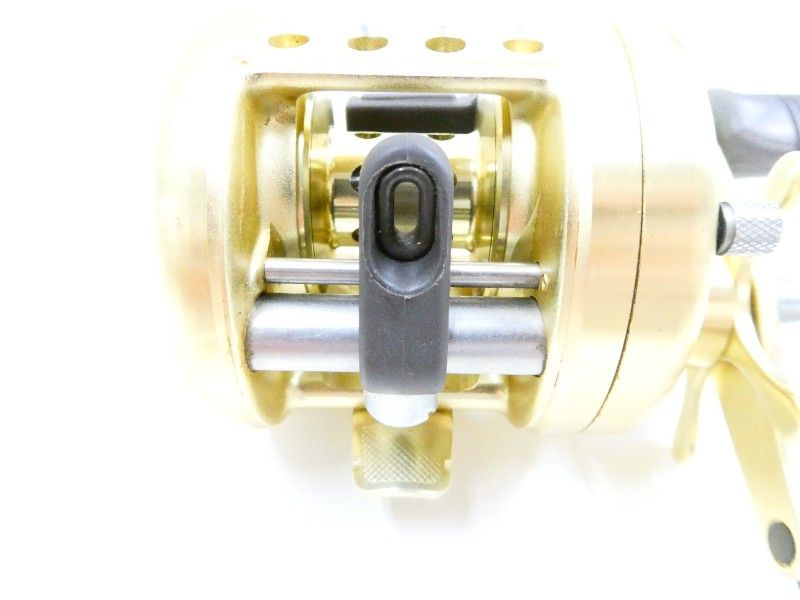 シマノ 97カルカッタ 101XT (03-8311150022) - メルカリ