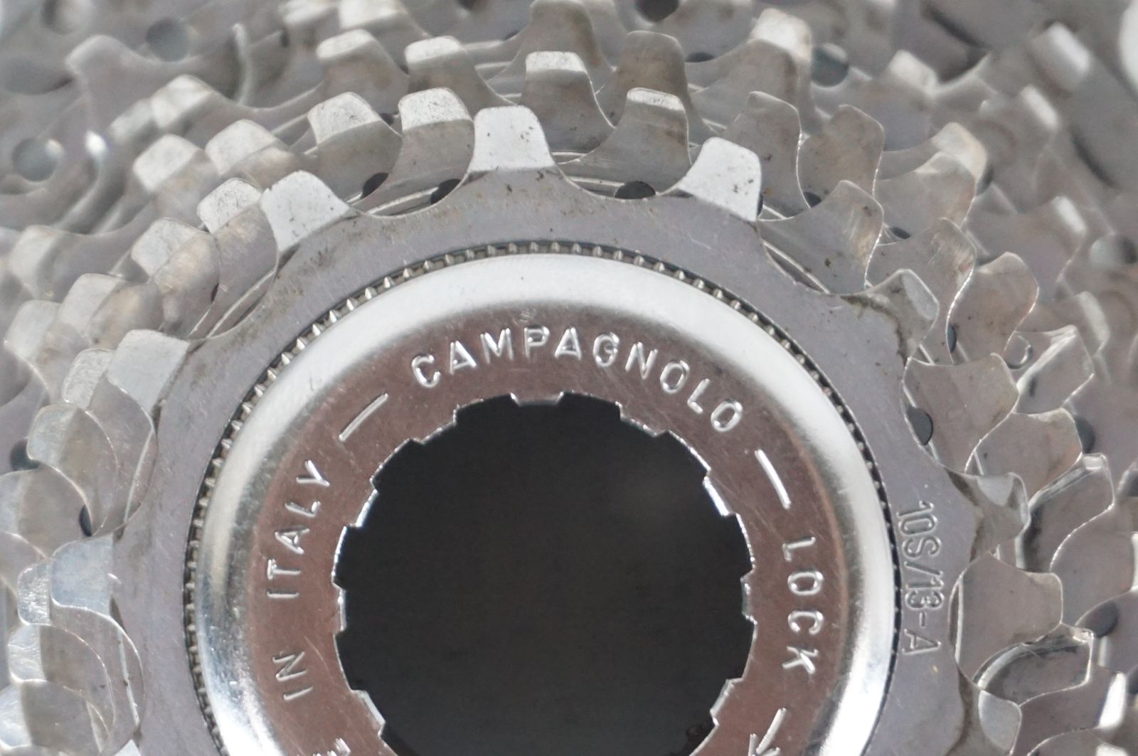 CAMPAGNOLO 「カンパニョーロ」 VELOCE 10s 13-26T スプロケット