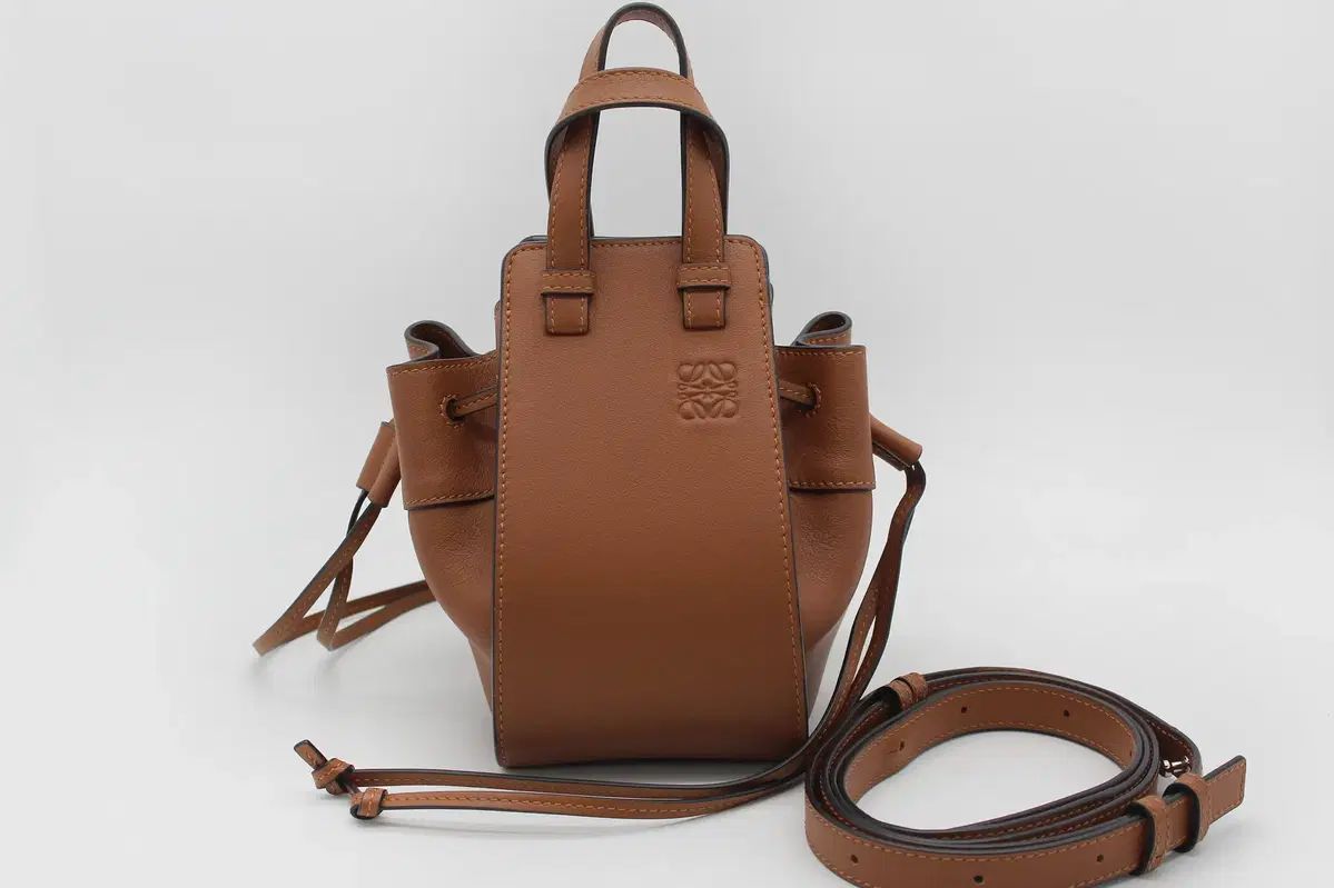 LOEWE ハマック クロスバック ミニ タン 314 30 V 072530