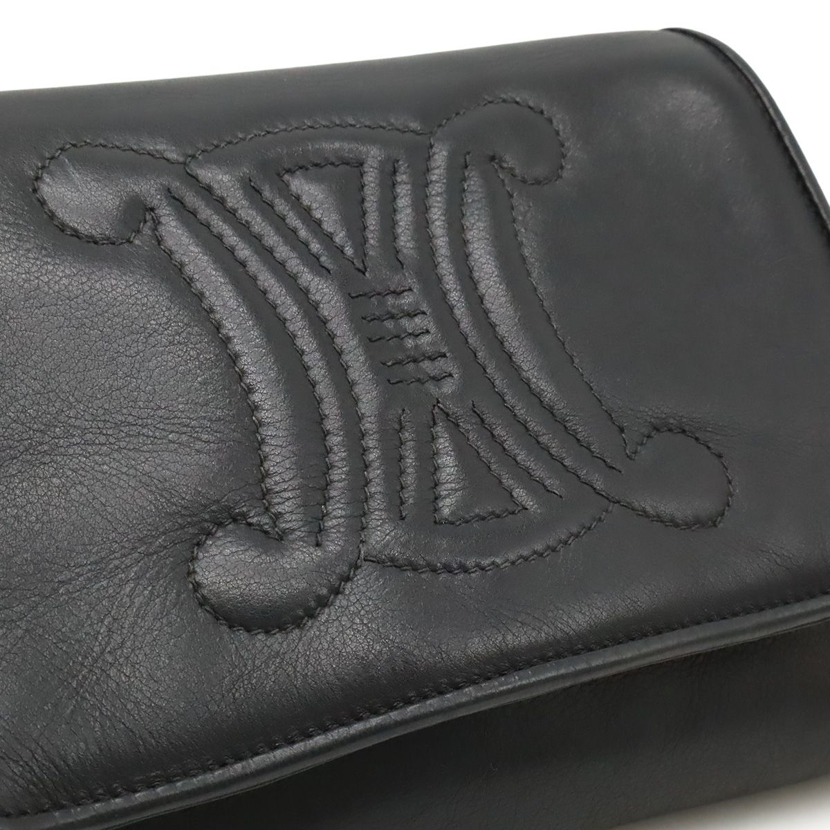 セリーヌ トリオンフ ロゴ 金具　レザー ショルダーバッグ ポシェット　ブラック CELINE セリーヌ トリオンフ ロゴ チェーンショルダー ショルダー