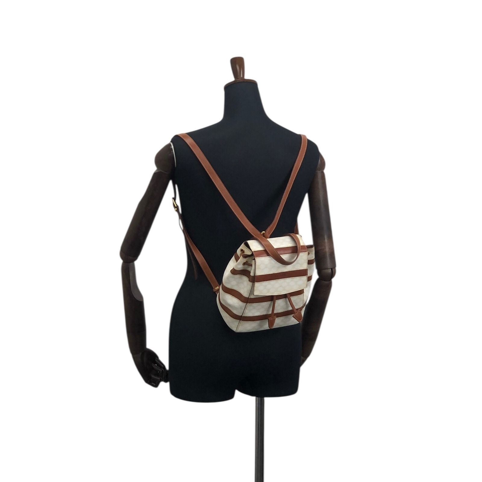 CELINE セリーヌ マカダム バックパック ホワイト ロゴ PVC レザー ボーダー リュック zpxaay