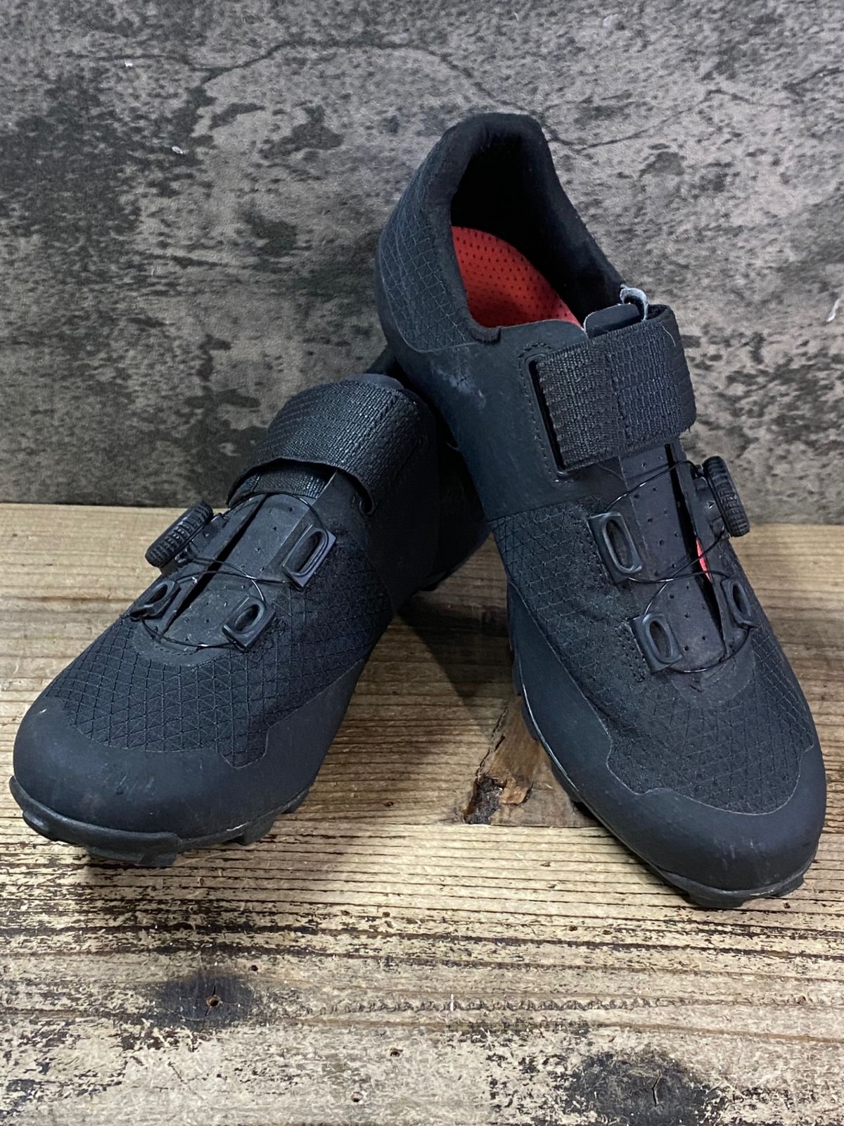JN 076 フィジーク fizik ベント VENTO FEROX CARBON ビンディングシューズ SPD EU 41 黒