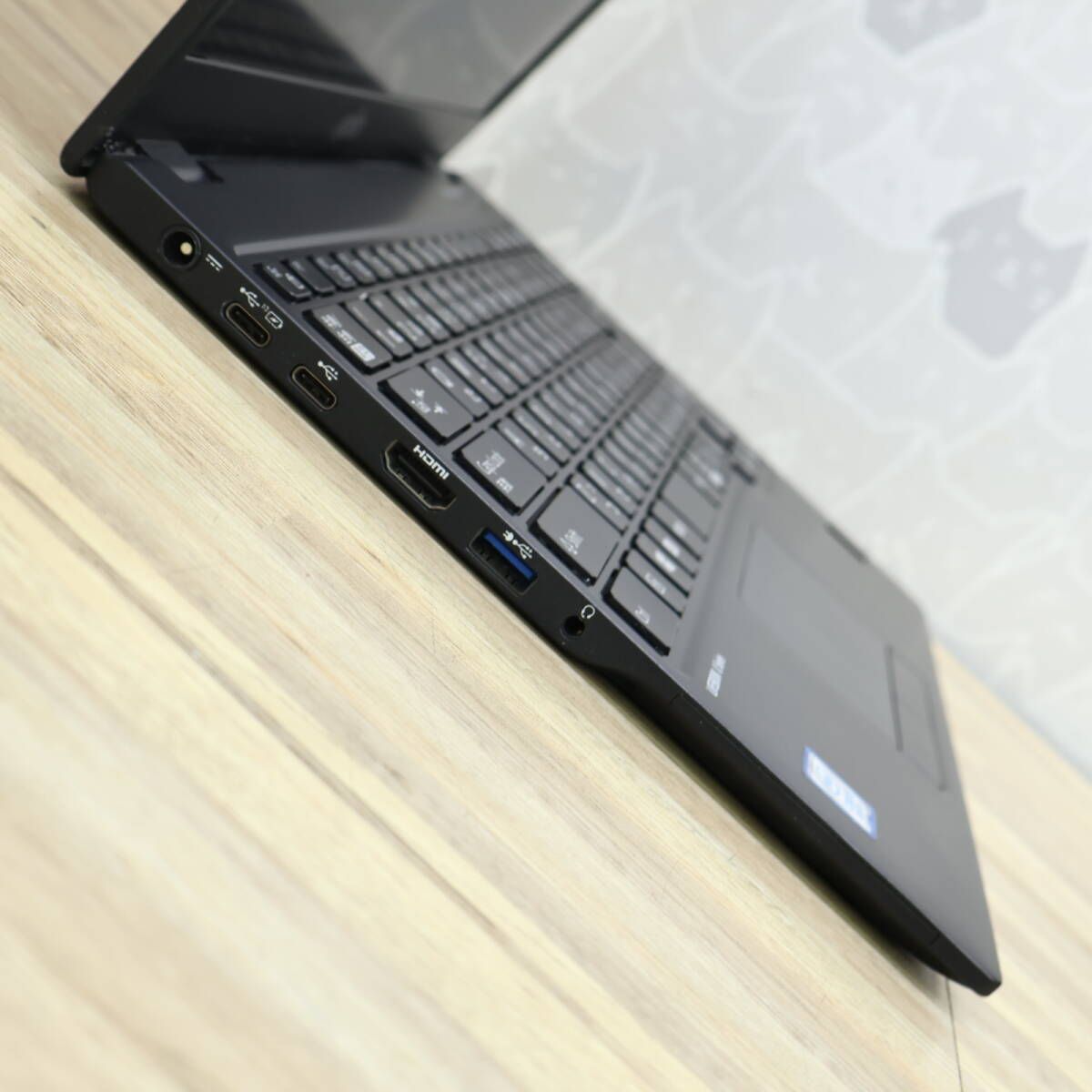 ☆美品 高性能8世代4コアi5！SSD128GB☆U939/A Core i5-8365U Web